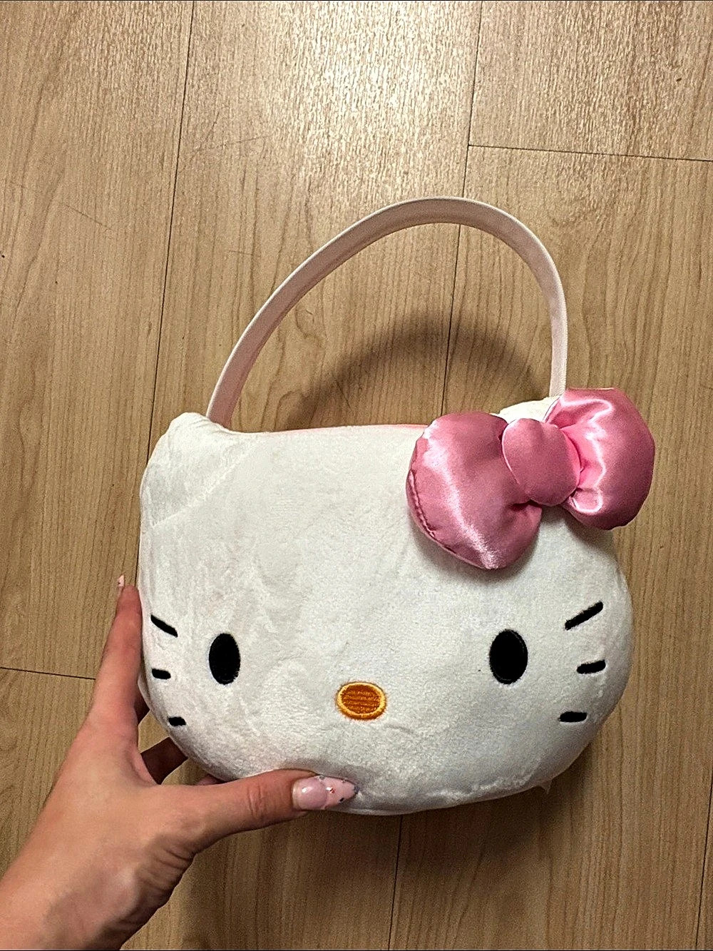 Sanrio Hello Kitty Plush Halloween Bag in White & Pink
